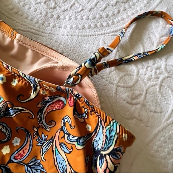 Garnet Hill SwimSuit NWT Size 10 - Picture 4 of 9